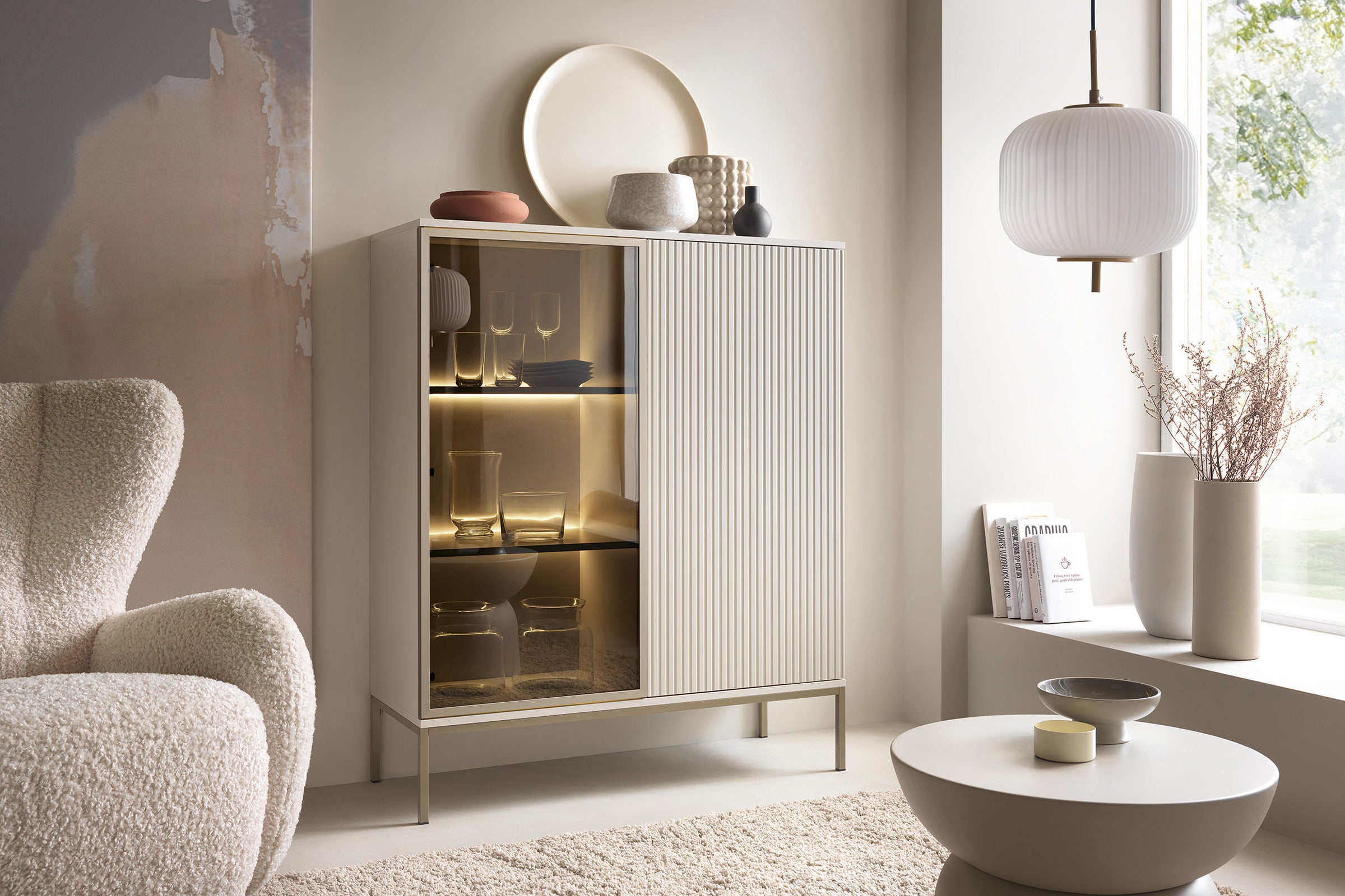 SENTO WT-104 vitrineskab