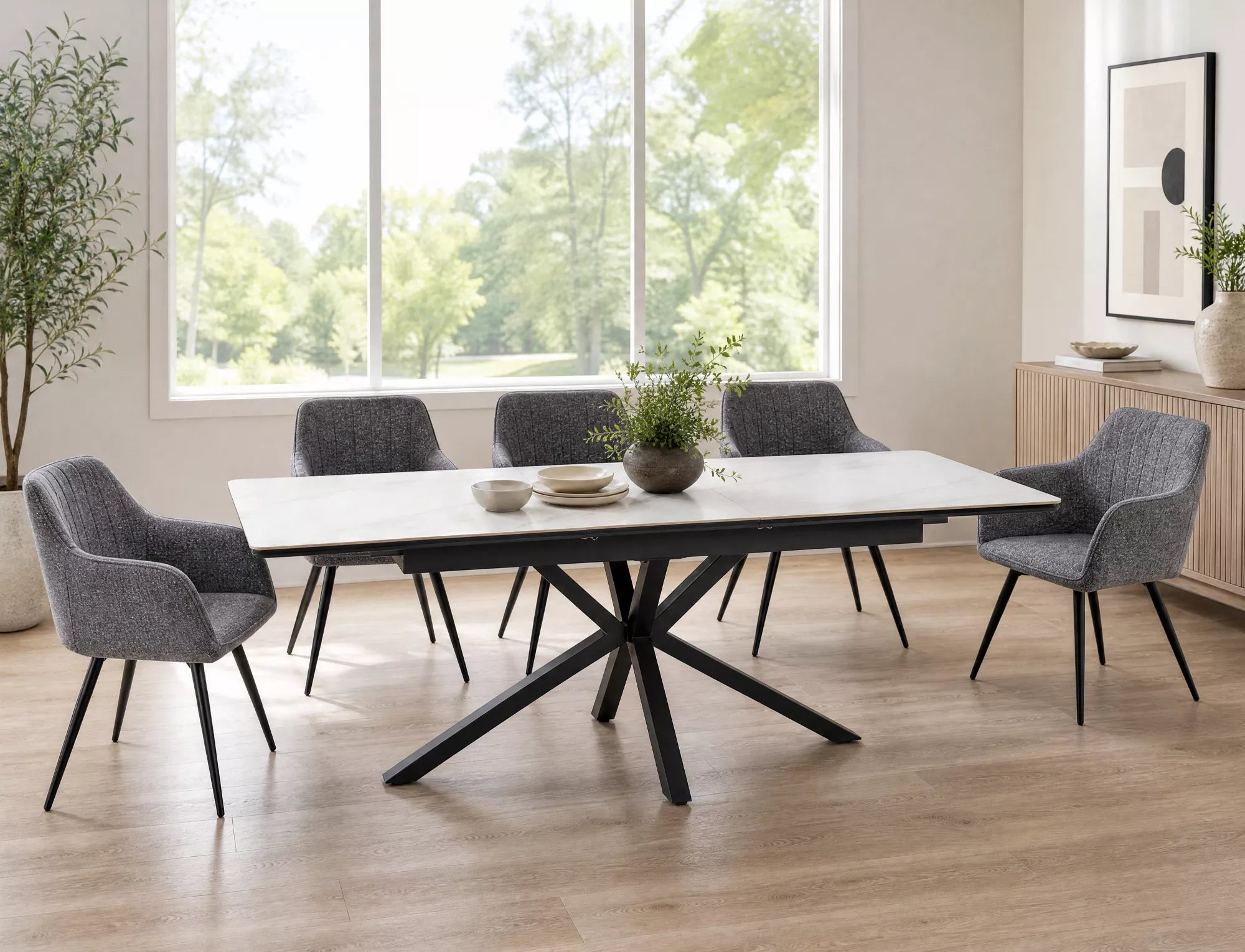 LOGAN Ceramic Spisebord